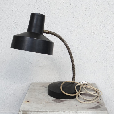 Bakelitová stolní lampa