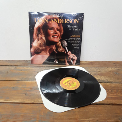 LP Lynn Anderson The best of memories and desires