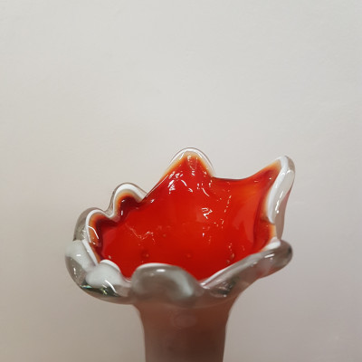 Váza designová hutní sklo