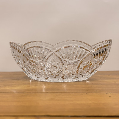 Křišťálová mísa, polobrus