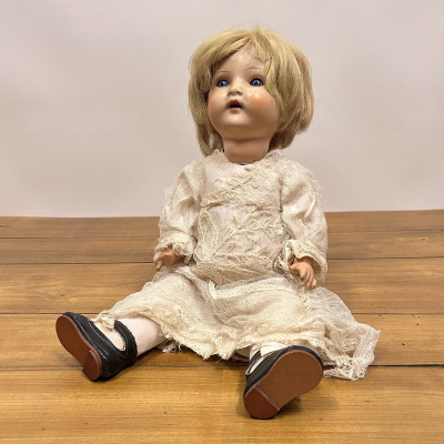 Starožitná mrkací panenka G.E.O.