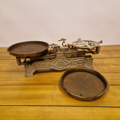 Litinová kuchyňská váha 5kg