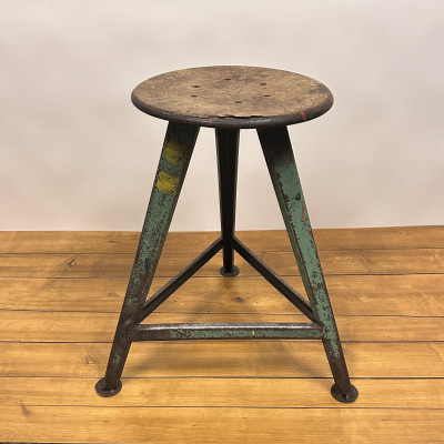 Industriální stolička, židle - trojnožka