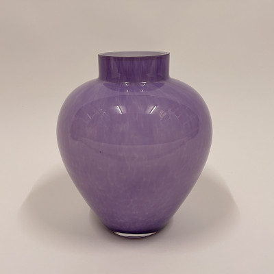 Ručně foukaná váza z vrstveného skla, fialová