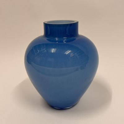 Foukaná váza z vrstveného skla, modrá