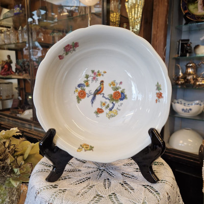 Porcelánový talíř s barevným motivem, porcelánka Chodov