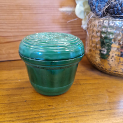 Malachitová dóza - šperkovnice "slunečnice"