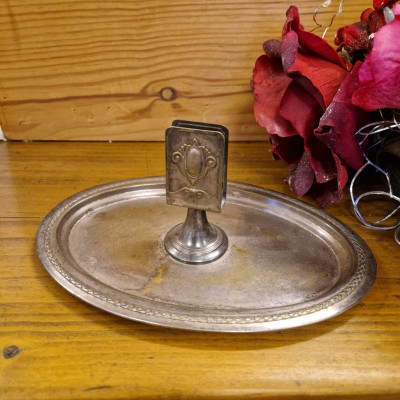 Podnos se stojánkem na zápalky