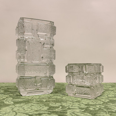 Ikonická sada z čirého lisovaného skla „Panelák“, Jiří...