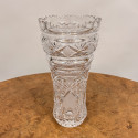 Broušená dekorativní váza z českého křišťálu